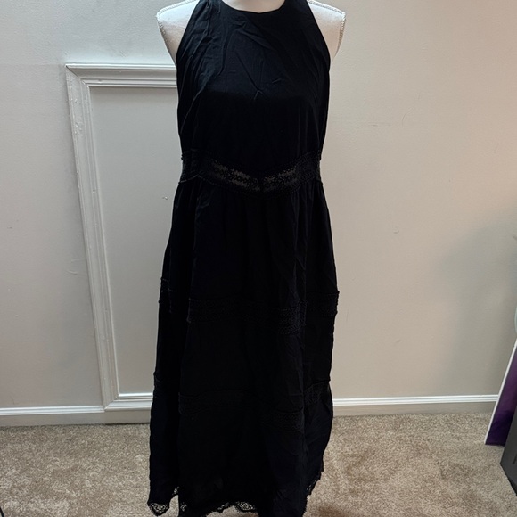 Abercrombie & Fitch Dresses & Skirts - Abercrombie & Fitch Elegant Black Maxi Dress